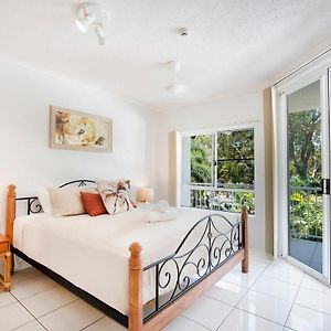 One-Bedroom Apartment Pool View